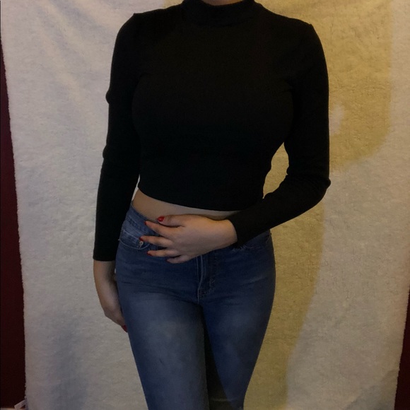 H&M Tops - H & M Black turtle neck crop top